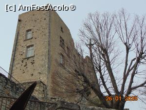 P52 [JAN-2025] Lacoste, castel