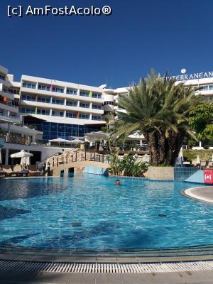 foto-vacanta la Mediterranean Beach Hotel 