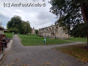 P14 [OCT-2025] Abaţia Glastonbury