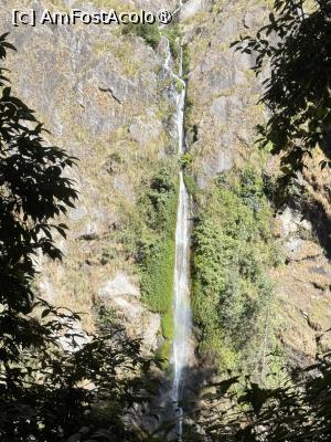 P26 [OCT-2025] Cascade pe Valea Langtang
