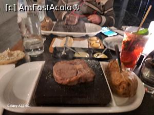 P19 [APR-2025] Stone Grill - au sosit şi fripturile de vită comandate. Urmează să le gătim