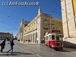 P06 [JAN-2025] Tramvai roșu, centru