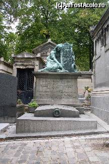 belt Galaxy rhythm Rătăcind printre morminte... la Père-Lachaise (XI) / impresii Cimitire  pariziene faimoase, PARIS #AmFostAcolo