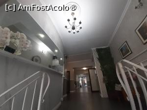 P02 [OCT-2025] Holul de la recepție