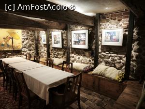 P18 [MAY-2026] Sala de mic dejun din pivniță